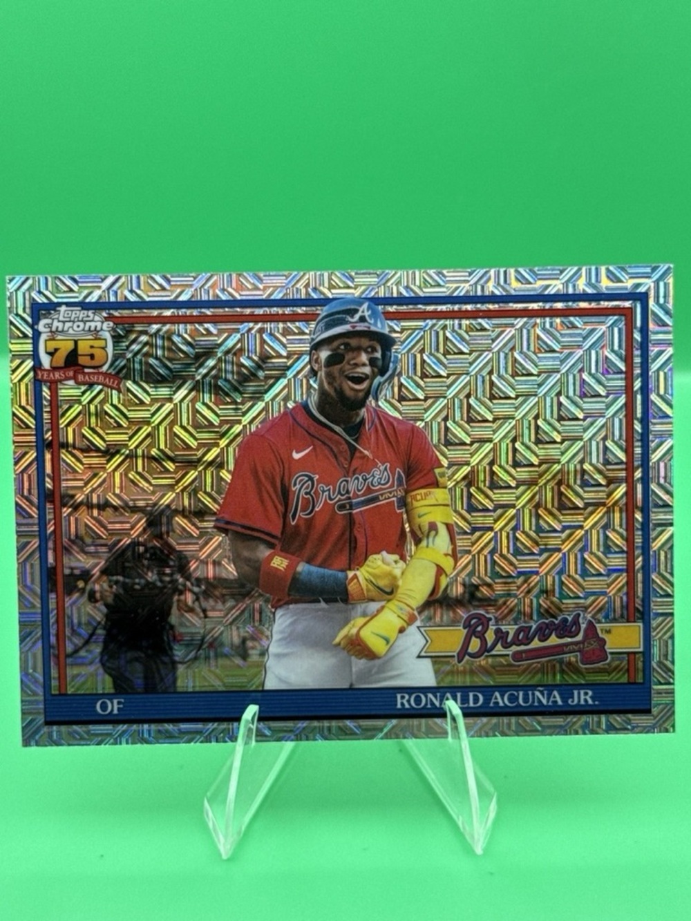 Topps Chrome Braves Red Jersey Ronald Acuna Jr. SILVER REFRACTOR Trading Card